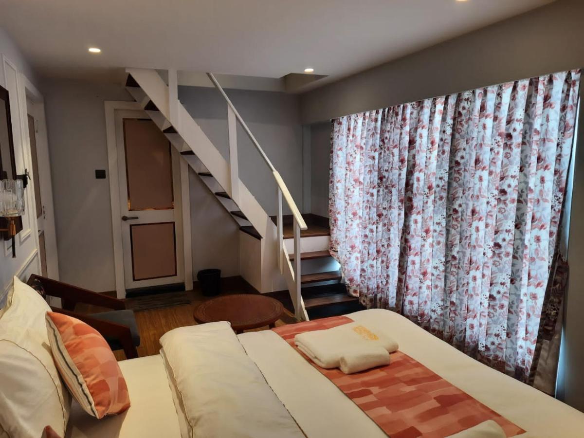 Hotel Sonar Bangla Darjeeling Darjeeling  Exteriör bild